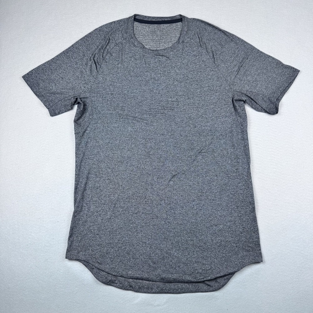 Lululemon License To Train T-Shirt Men M Charcoal Gray SS Performance Gym